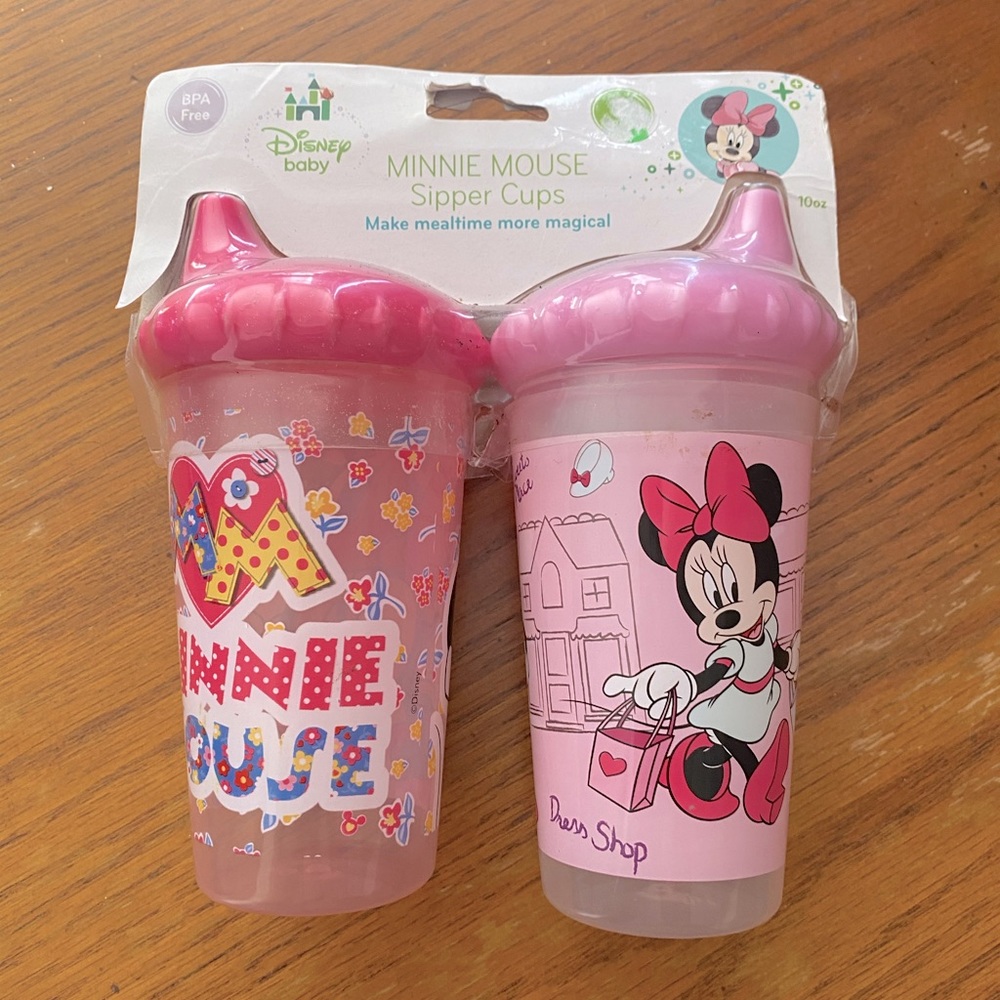 Brand new in packaging never used Minnie Mouse Disney Sippie Cups